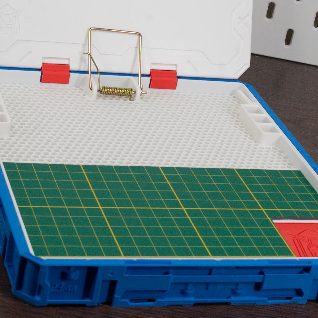 Pla-Station building area with bespoke cutting mat